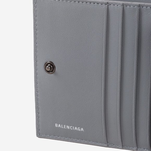Balenciaga Crush Metallized Quilted Wallet - Picture 9 of 13